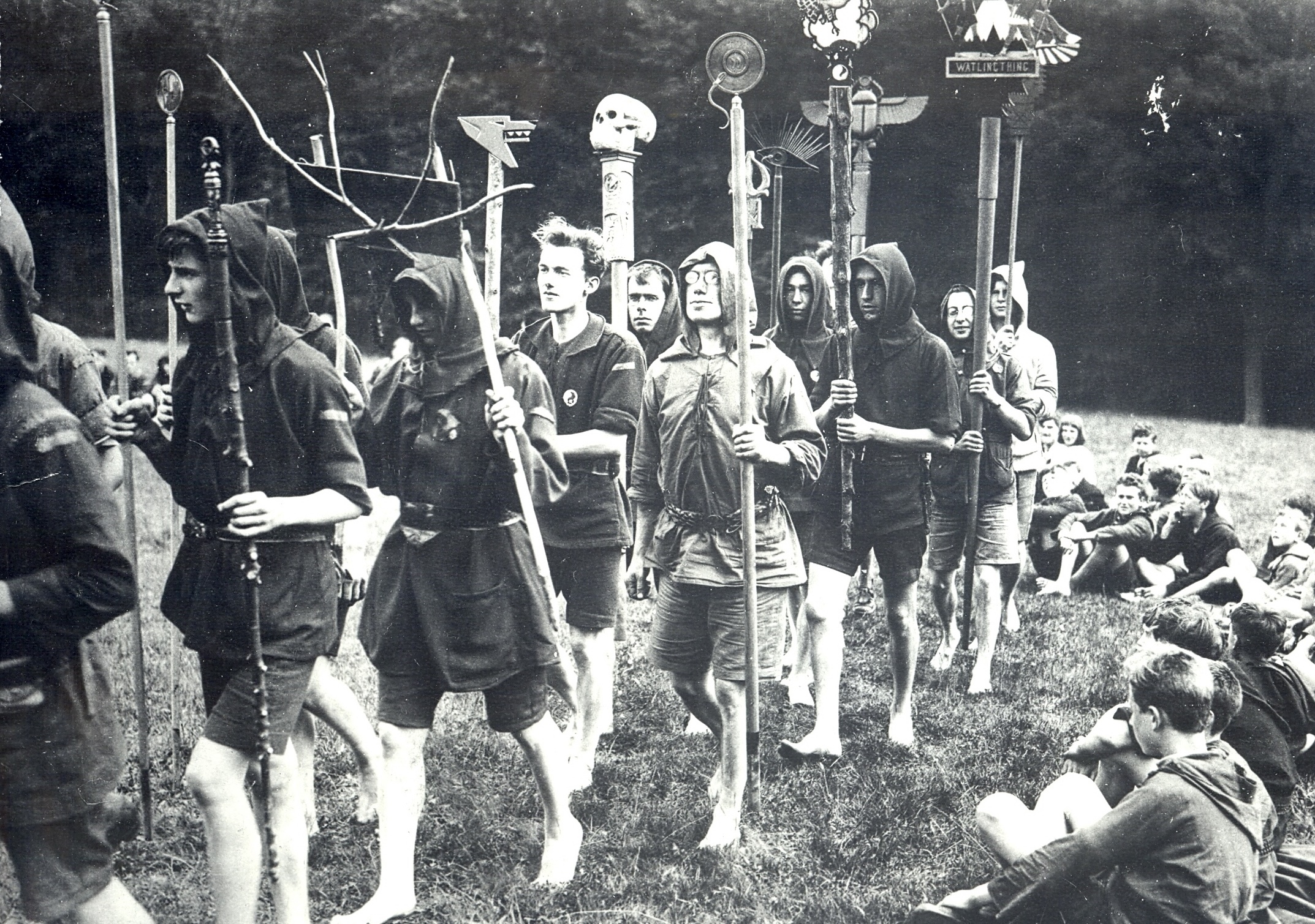 image-5-kibbo-kift-kindred-men-and-boys-on-camp-parade-with-totems-1925